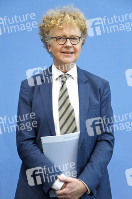 Bundespressekonferenz Vulnerabilität und Resilienz in der Krise in Berlin