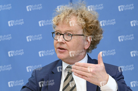 Bundespressekonferenz Vulnerabilität und Resilienz in der Krise in Berlin