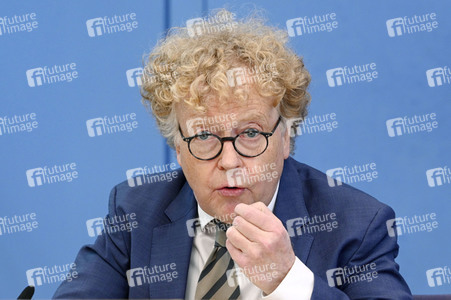 Bundespressekonferenz Vulnerabilität und Resilienz in der Krise in Berlin