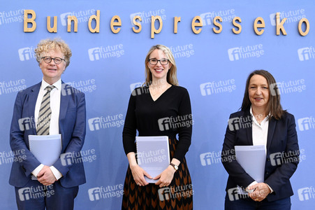 Bundespressekonferenz Vulnerabilität und Resilienz in der Krise in Berlin