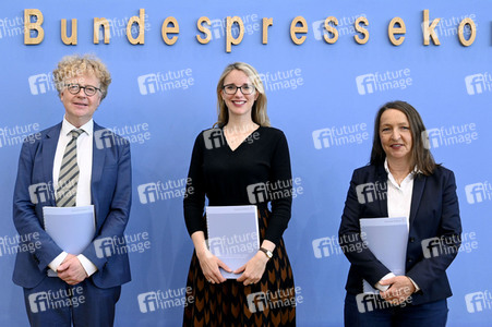 Bundespressekonferenz Vulnerabilität und Resilienz in der Krise in Berlin