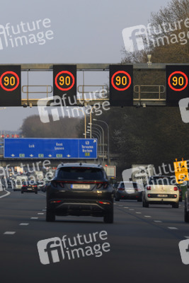 Symbolfoto Tempolimit