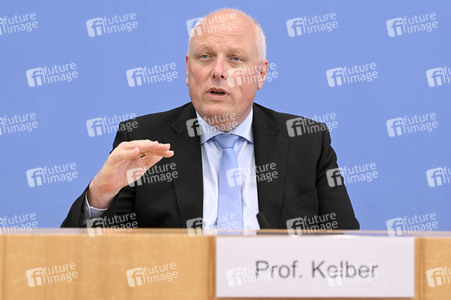 Bundespressekonferenz Vorstellung des 30. Tätigkeitsberichtes des BfDI in der Krise in Berlin