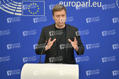 Pressebriefing der Fraktion GUE/NGL im EU-Parlament in Straßburg