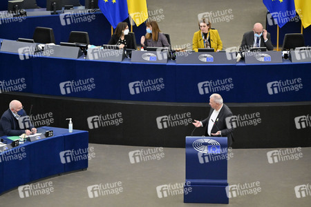 Plenartagung zur Mindestbesteuerungsrichtlinie im EU-Parlament in Straßburg