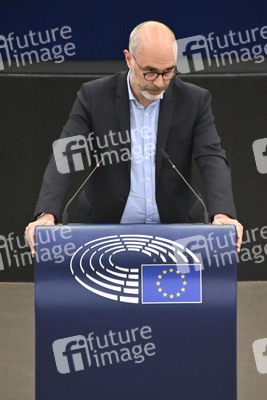 Plenartagung zur Mindestbesteuerungsrichtlinie im EU-Parlament in Straßburg