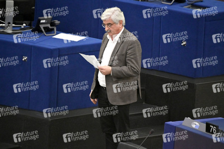 Plenartagung zur Mindestbesteuerungsrichtlinie im EU-Parlament in Straßburg