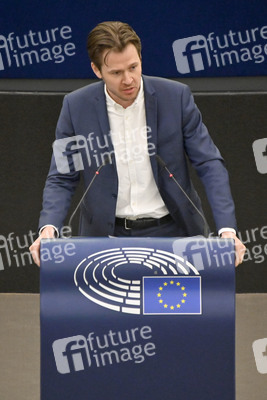 Plenartagung zur Mindestbesteuerungsrichtlinie im EU-Parlament in Straßburg