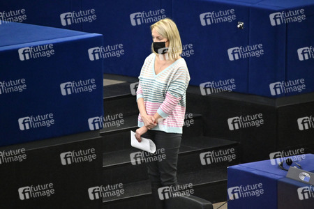 Plenartagung zur Mindestbesteuerungsrichtlinie im EU-Parlament in Straßburg