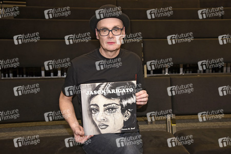 Record Release Show von Jason Arigato in München