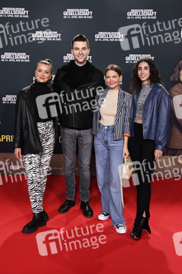 Filmpremiere 'Eingeschlossene Gesellschaft' in Köln