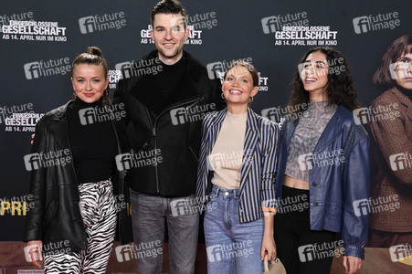 Filmpremiere 'Eingeschlossene Gesellschaft' in Köln