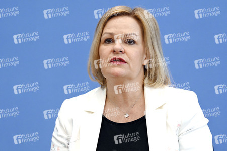 Bundespressekonferenz Polizeiliche Kriminalstatistik 2021 in Berlin