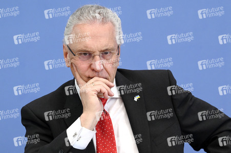 Bundespressekonferenz Polizeiliche Kriminalstatistik 2021 in Berlin