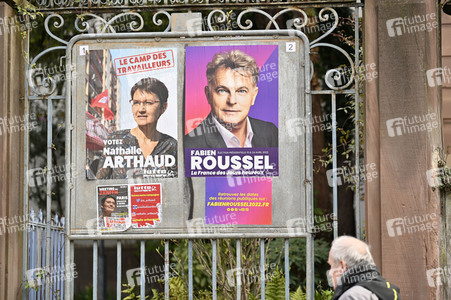 Plakate zur französischen Präsidentschaftswahl in Straßburg