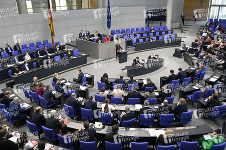 28. Sitzung des Deutschen Bundestages in Berlin