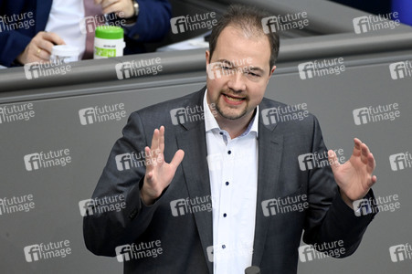 28. Sitzung des Deutschen Bundestages in Berlin
