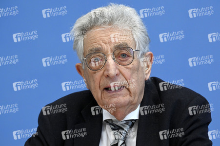 Bundespressekonferenz Kriegsverbrechen in der Ukraine in Berlin