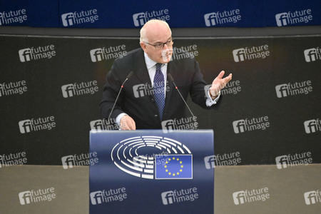 Plenartagung zu Gemeinsamkeiten des Putin-Regimes und rechtsextremer Bewegungen in Europa im EU-Parlament in Straßburg