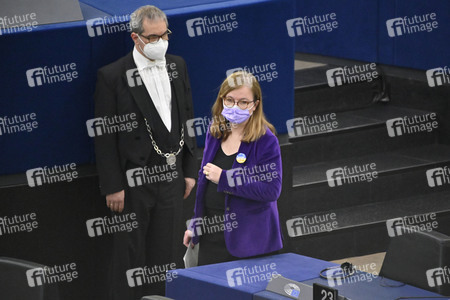 Plenartagung zu Gemeinsamkeiten des Putin-Regimes und rechtsextremer Bewegungen in Europa im EU-Parlament in Straßburg