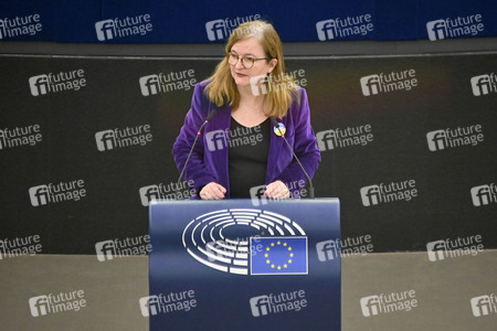 Plenartagung zu Gemeinsamkeiten des Putin-Regimes und rechtsextremer Bewegungen in Europa im EU-Parlament in Straßburg