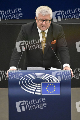 Plenartagung zu Gemeinsamkeiten des Putin-Regimes und rechtsextremer Bewegungen in Europa im EU-Parlament in Straßburg