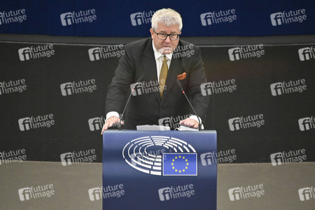 Plenartagung zu Gemeinsamkeiten des Putin-Regimes und rechtsextremer Bewegungen in Europa im EU-Parlament in Straßburg