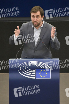 Plenartagung zu Gemeinsamkeiten des Putin-Regimes und rechtsextremer Bewegungen in Europa im EU-Parlament in Straßburg