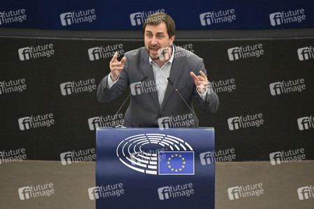 Plenartagung zu Gemeinsamkeiten des Putin-Regimes und rechtsextremer Bewegungen in Europa im EU-Parlament in Straßburg