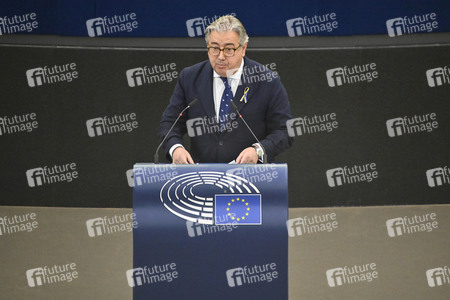 Plenartagung zu Gemeinsamkeiten des Putin-Regimes und rechtsextremer Bewegungen in Europa im EU-Parlament in Straßburg