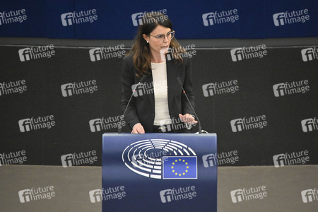 Plenartagung zu Gemeinsamkeiten des Putin-Regimes und rechtsextremer Bewegungen in Europa im EU-Parlament in Straßburg