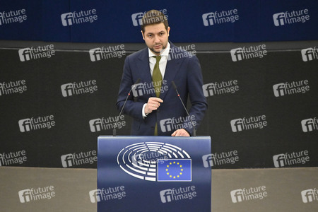 Plenartagung zu Gemeinsamkeiten des Putin-Regimes und rechtsextremer Bewegungen in Europa im EU-Parlament in Straßburg