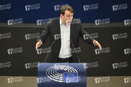 Plenartagung zu Gemeinsamkeiten des Putin-Regimes und rechtsextremer Bewegungen in Europa im EU-Parlament in Straßburg