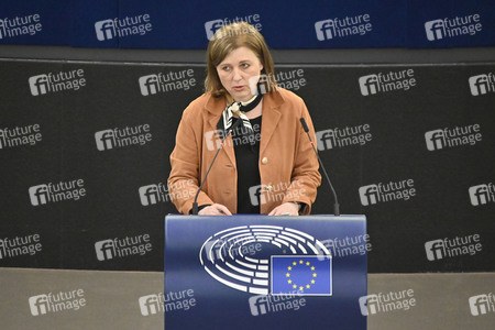 Plenartagung zu Gemeinsamkeiten des Putin-Regimes und rechtsextremer Bewegungen in Europa im EU-Parlament in Straßburg