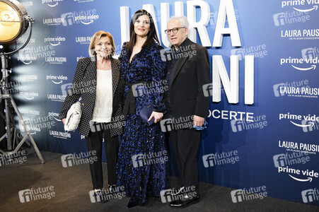 Filmpremiere 'Laura Pausini: Un placer conocerte' in Madrid