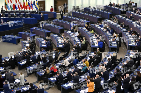 Abstimmung über Sanktionen gegen Russland im EU-Parlament in Straßburg