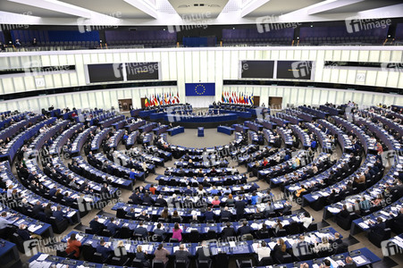 Abstimmung über Sanktionen gegen Russland im EU-Parlament in Straßburg
