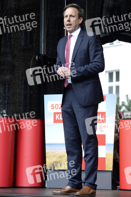 Olaf Scholz auf Wahlkampftour der SPD in Lübeck