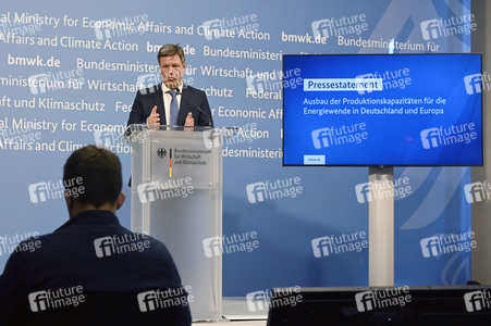 Pressestatement von Robert Habeck in Berlin