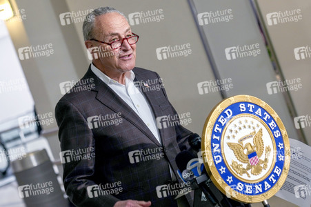 Pressekonferenz mit Chuck Schumer zu Ghost Guns in New York