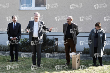 Stephan Weil besucht Unterkunft für ukrainische Geflüchtete in Hannover