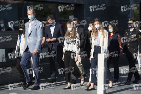Die spanischen Royals besuchen ein Flüchtlingsunterkunft in Pozuelo de Alarcón