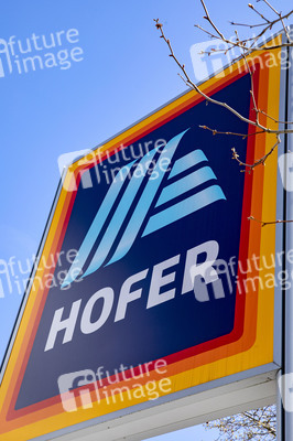 Symbolfoto Hofer KG