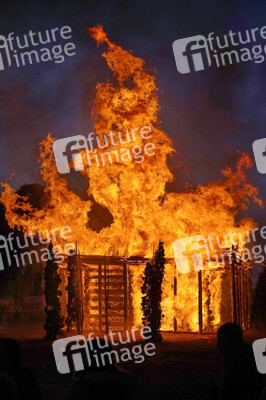 Osterfeuer in Trechwitz