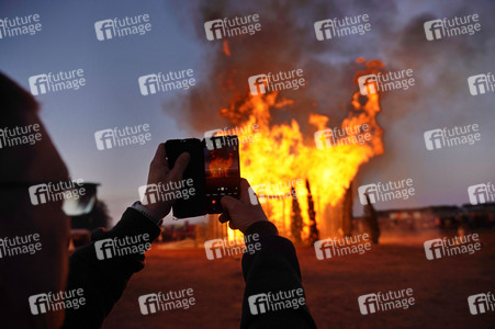 Osterfeuer in Trechwitz