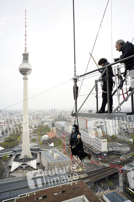Fototermin zur Show 'Der Zorn der Hexen' in Berlin