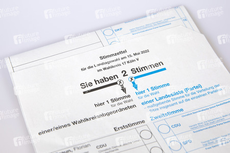 Symbolfoto Briefwahl zur Landtagswahl NRW