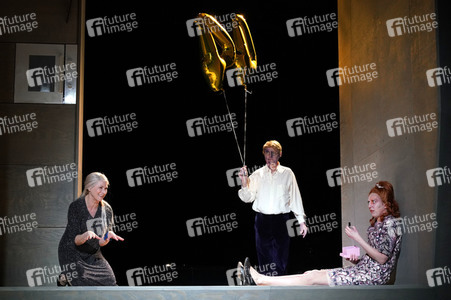Theaterprobe 'Birthday Candles' in Berlin