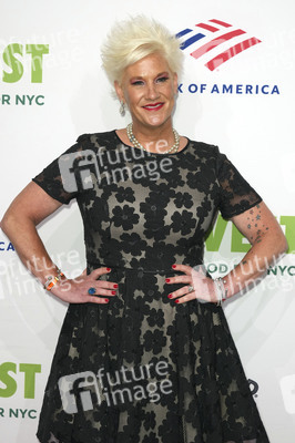 Red Supper Club Spendengala in New York