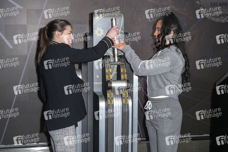 Empire State Building Lighting Ceremony mit Katie Taylor und Amanda Serrano in New York